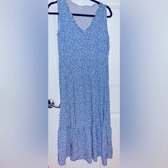 Old Navy Light Blue Floral Sleeveless Midi Dress Small - Picture 1 of 4